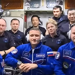 News image: Hatches Open, Station Crew Expands to 10